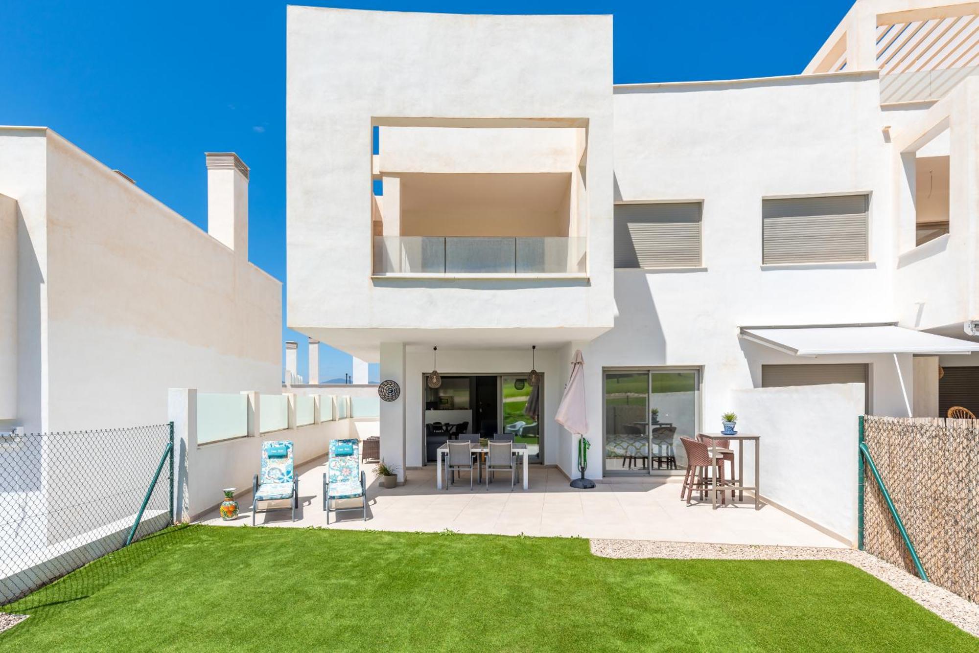 Bajo Luxury Golf Baviera Hills 54